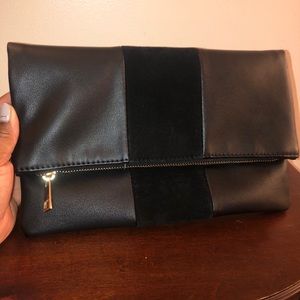 Clutch handbag